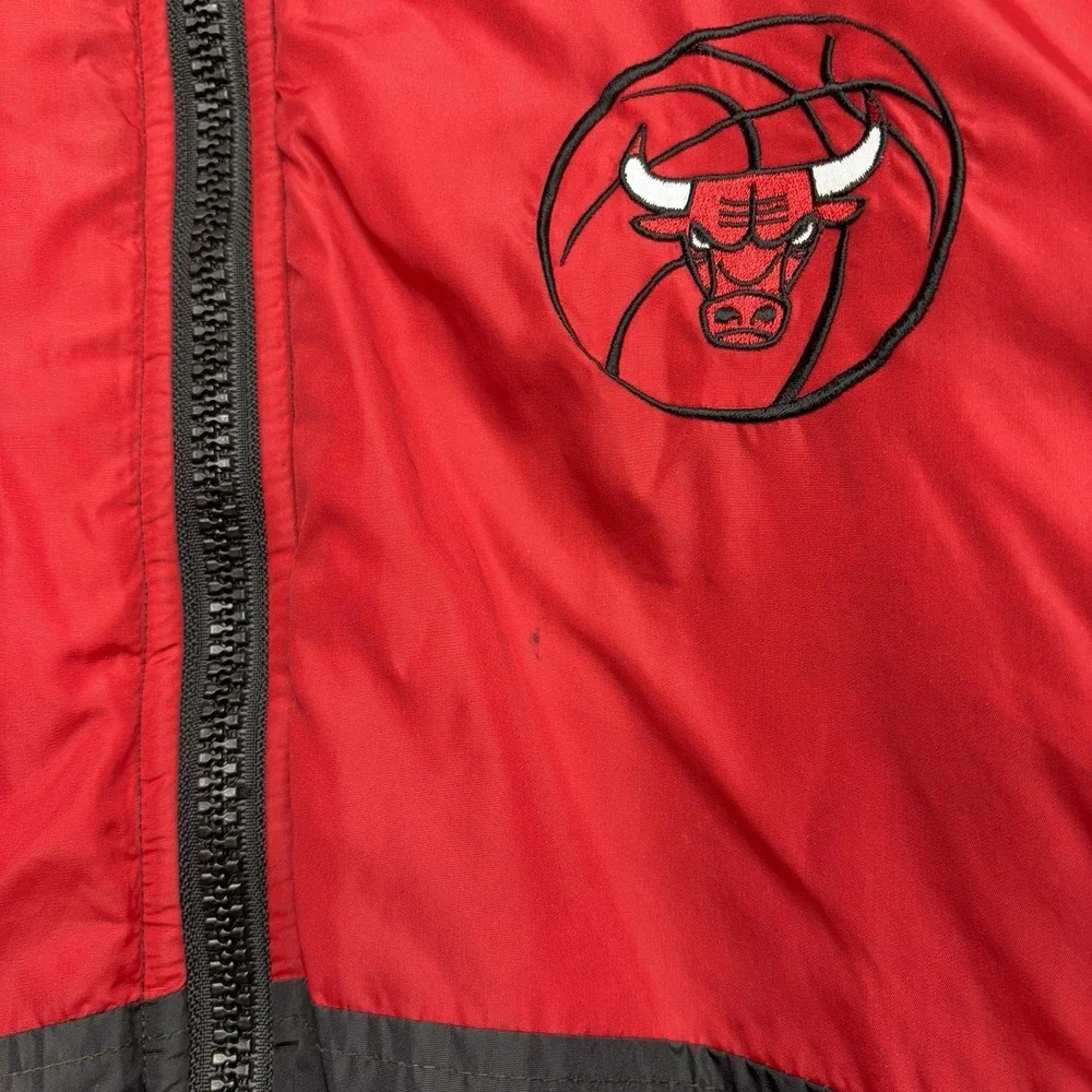 Chicago Bulls Starter Jacket Mens Large Full Zip Up Puffer Sports Hooded 90s